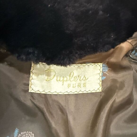 Elegant Women's Dark Brown Teddy Jacket - Picture 5 of 6